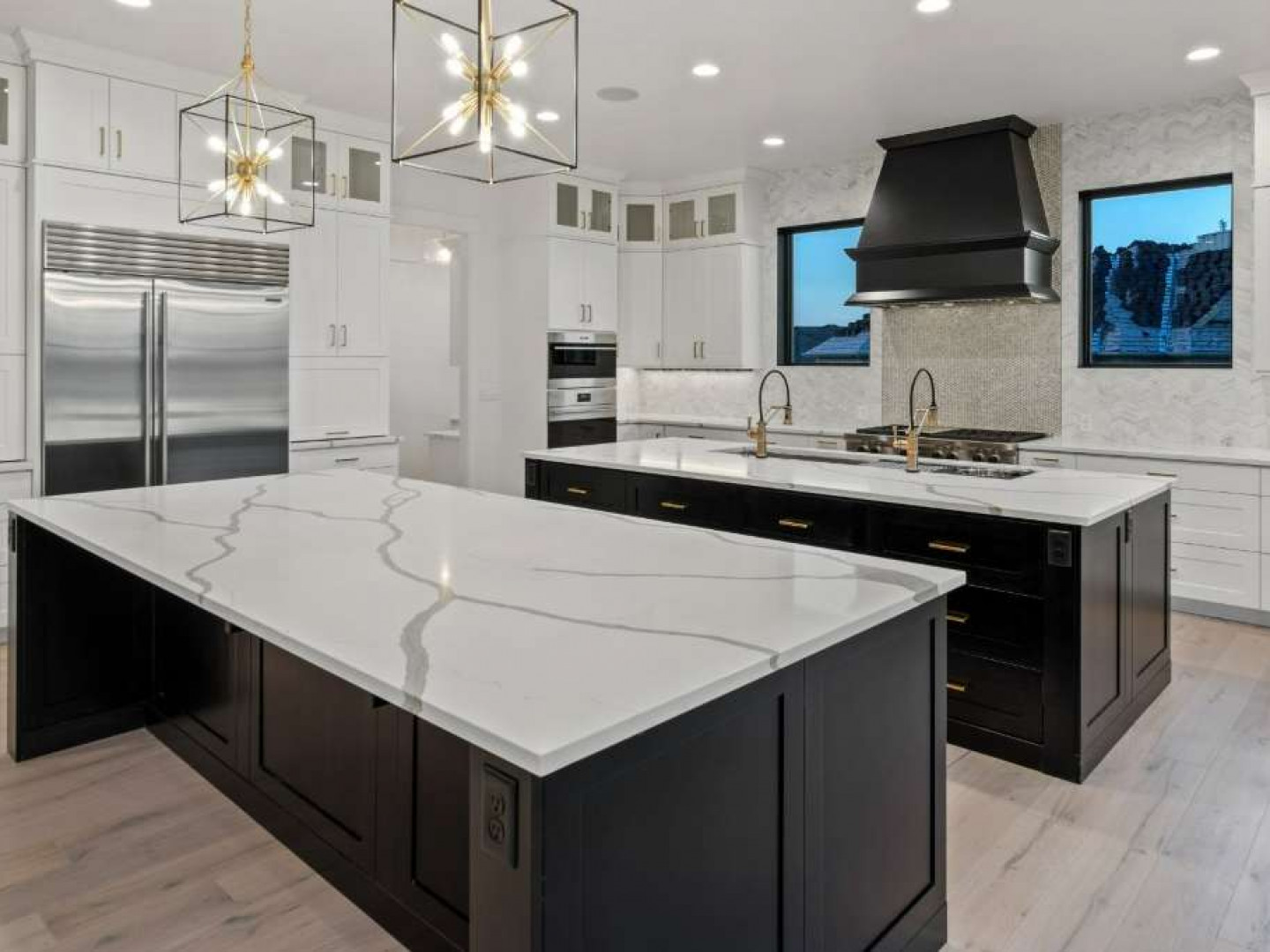 Elevate your Outdated Kitchen with Quartz Countertops